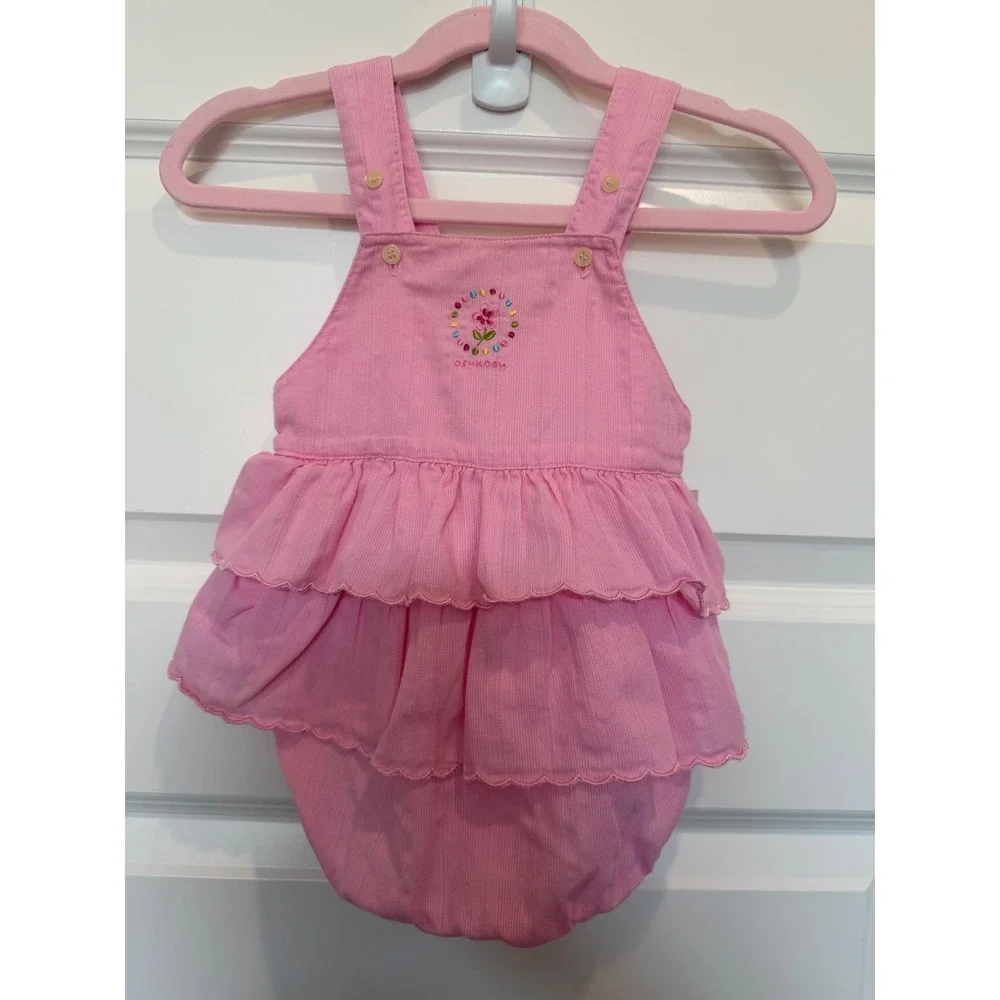 OshKosh Baby Pink Seersucker Ruffle Bubble Romper Sunsuit Size 3/6M Vintage